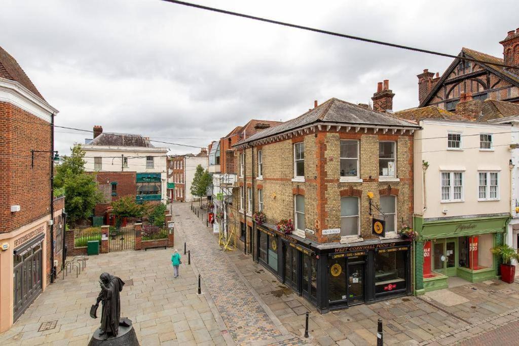 The Most Central Apartment In Canterbury Stunning Interiors, Fully Equipped, City Views And Free Wifi! Esterno foto