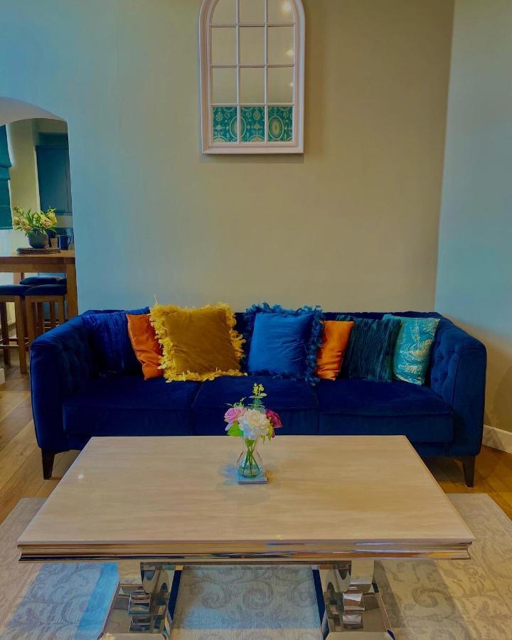 The Most Central Apartment In Canterbury Stunning Interiors, Fully Equipped, City Views And Free Wifi! Esterno foto